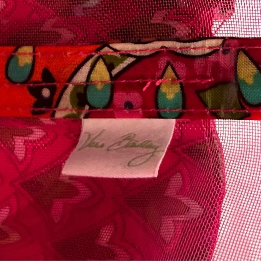 Vera Bradley Pink Paisley Shower Caddy, 10.5 Inch High, 7inch Radius